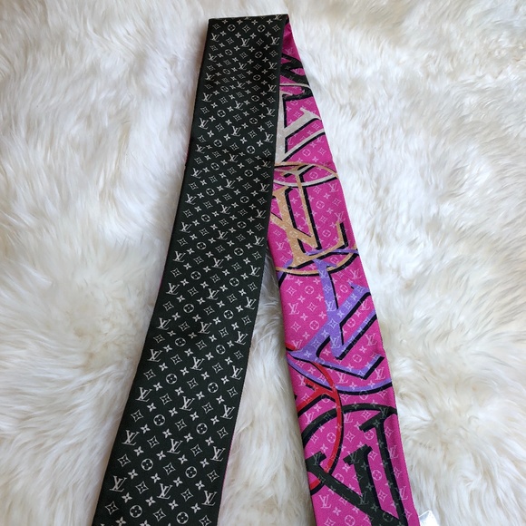 NEW Louis Vuitton Planet LV Bandeau Pink - Picture 5 of 7